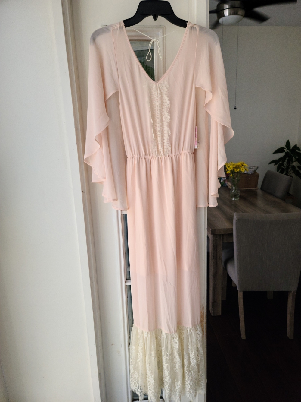 Women's Blush Lace-Trim Maxi Dress with Flutter Sleeves